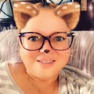 Meet your Posher, Vivian